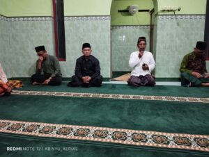 Tarawih Keliling Ketiga 1446 H di Mushola Al Furqon Padukuhan Padon