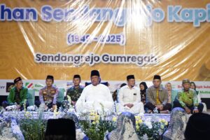 Pengajian dengan Gus Ahmad Muwafiq dalam rangka Bedhol Praja Kalurahan Sendangrejo Ke 76 Tahun 2025