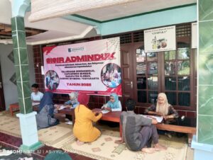 Pelaksanaan Sisir Adminduk di Padukuhan Jarakan