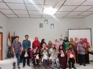 Sosialisasi dan Penandatanganan Komitmen Mamaberta Jokotingting (Masak Makan Bersama Balita Sendangrejo Kompak Tinggalkan Stunting) Tahun 2025