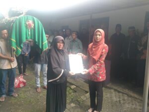 Penyerahan Akta Kematian Atas Nama NY. WATINAH