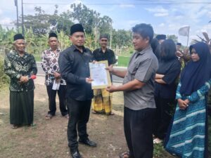 Penyerahan Akta Kematian Atas Nama SUKEMI