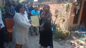Penyerahan Akta Kematian Atas Nama F. ROMIYATI